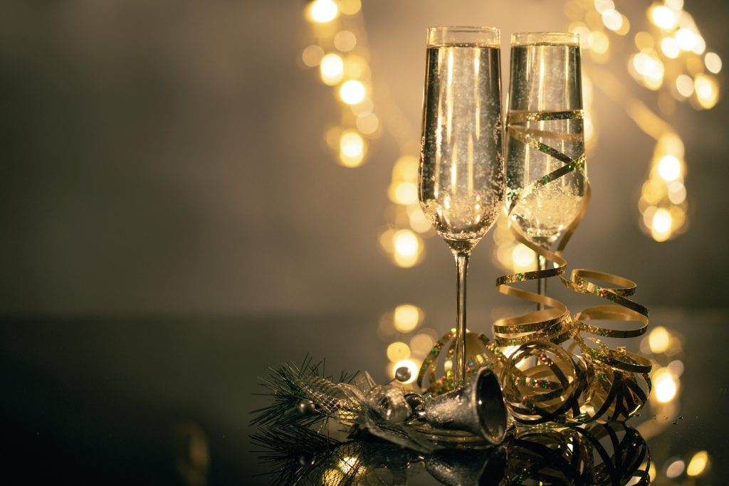 Christmas Cheer and Goal Setting for the New Year with Goal Accomplishment Made Easy