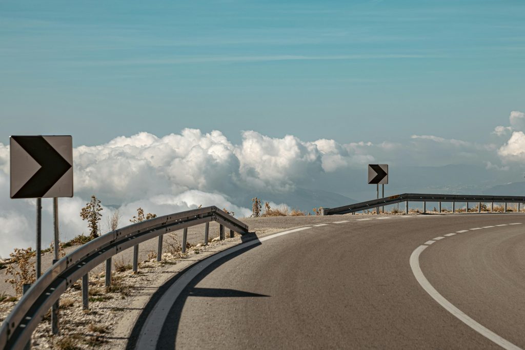 Goal Accomplishment Made Easy:7 Signs You’re Making the Right Decision